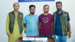 ফেসবুকে ইলিশ বিক্রির নামে প্রতারণা, গ্রেপ্তার ২
