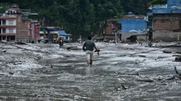 নিখোঁজ ৩ হাজারের অনিশ্চয়তা কাটছেই না, নিহত বেড়ে ৭৬৮