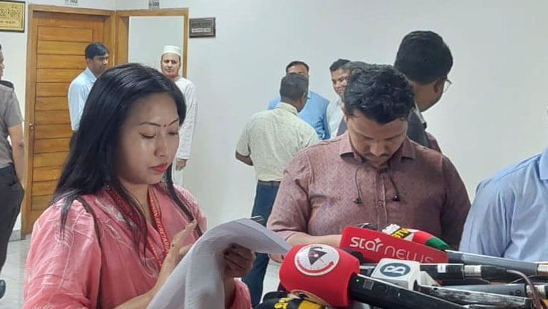 বিএনপির প্রার্থী মাধবী মারমার প্রার্থিতা বাতিল চেয়ে ইসিতে ছাত্রদল নেত্রীর আবেদন