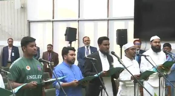 দুই বিষয়েই শপথ নিলেন এনসিপির এমপিরা