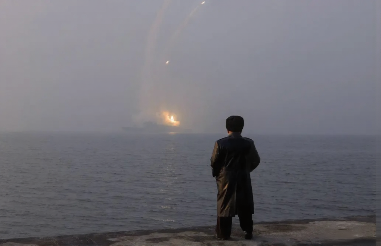 উত্তর কোরিয়ার নতুন ‘এলিট’ ডেস্ট্রয়ার থেকে সফল ক্রুজ মিসাইল পরীক্ষা