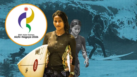 ঢেউয়ের তোড়ে ছিটকে কেঁদেছিলেন ফাতেমা, লড়ছেন স্পন্সর ছাড়াই
