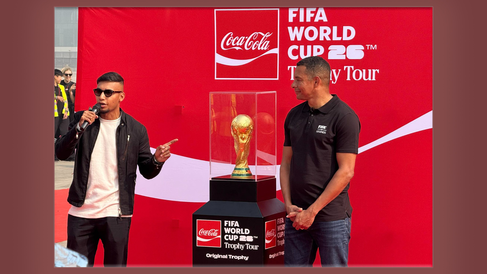 ফিফা বিশ্বকাপ ট্রফি এখন ঢাকায়