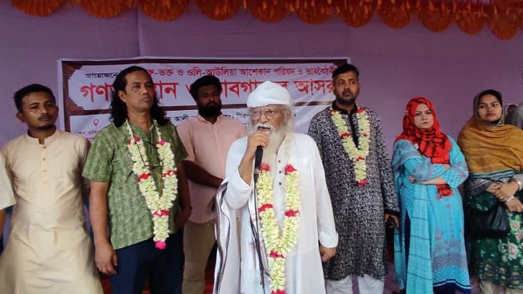 আশ্রয়হীনরাই মাজারে মানতের সম্পদের হকদার: ফরহাদ মজহার