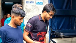 বিদ্যুৎ বিল নিয়ে প্রধানমন্ত্রীকে কটূক্তি সিফাতের, পল্লী বিদ্যুতের তদন্তে মিলল ভিন্ন হিসাব