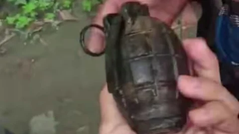 উদ্ধার হওয়া গ্রেনেড। ছবি: সংগৃহীত