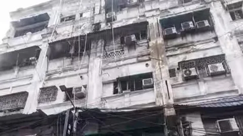 সম্প্রতি কলকাতায় একটি গেস্ট হাউসে ভয়াবহ অগ্নিকাণ্ডে ৯জনের মৃত্যু হয়। ছবি: সংগৃহীত