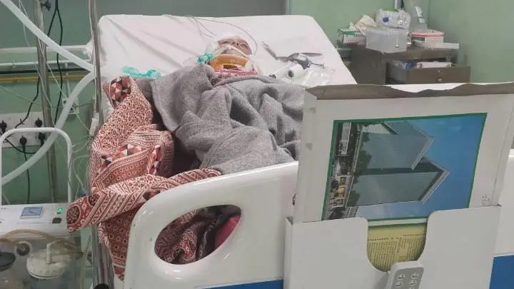 রাখাইন সীমান্ত থেকে আসা গুলিতে গুরুতর আহত হয় ৯ বছরের হুজাইফা আফনান। ছবি: সংগৃহীত