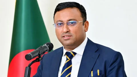 পররাষ্ট্র প্রতিমন্ত্রী হুমায়ুন কবির। সংগৃহীত ছবি
