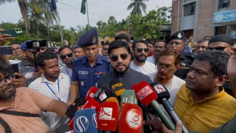 মুক্তিযুদ্ধ বিষয়ক প্রতিমন্ত্রী ইশরাক হোসেন। ছবি: সংগৃহীত