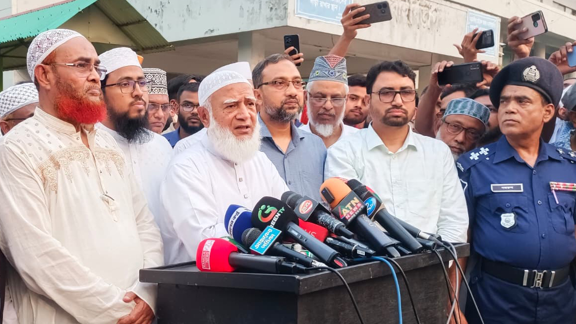 জুলাইয়ের পরও কেন রক্ত দিতে হবে, প্রশ্ন জামায়াত আমিরের