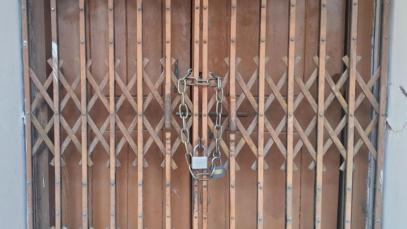 জাবির খাবারের দোকানে আগুন, দগ্ধ ১