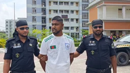 ‘আমার বাপেরে কোপাইছে, আমি কোপাইছি’—আটক হত্যাকারীর দম্ভোক্তি