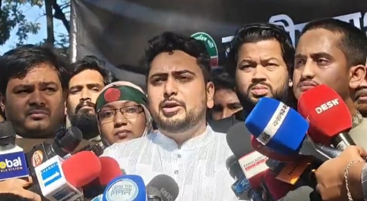 অভ্যুত্থানের নায়কদের হত্যার টার্গেট করা হচ্ছে: নাহিদ ইসলাম