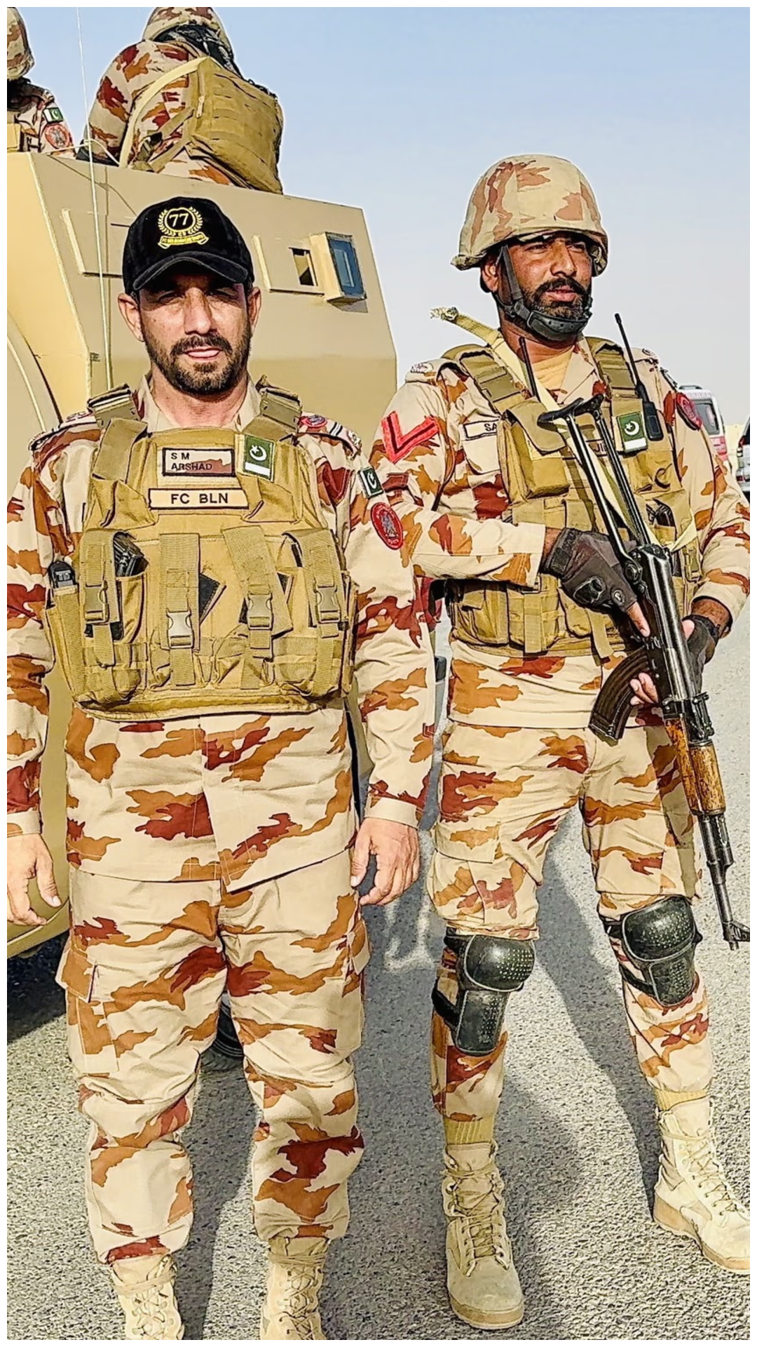 কেন লড়ছে পাকিস্তান ও আফগানিস্তান