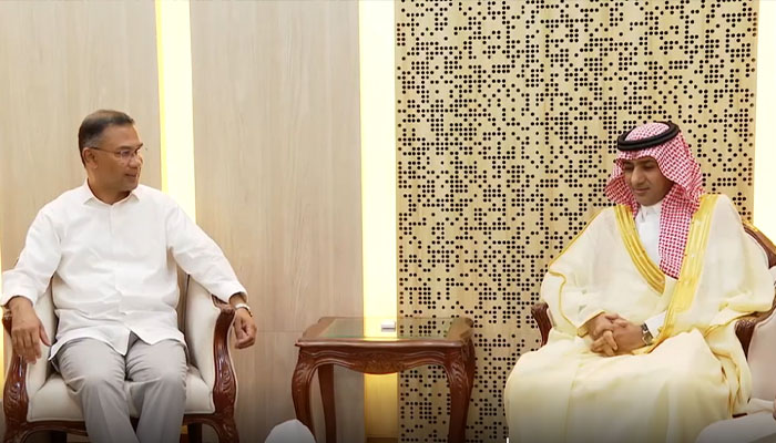 প্রধানমন্ত্রীর সঙ্গে সৌদি রাষ্ট্রদূতের সাক্ষাৎ