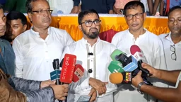 আওয়ামী লীগকে নিয়ে ক্ষমতায় যাওয়ার স্বপ্ন দেখছে জামায়াত-এনসিপি: রাশেদ খাঁন
