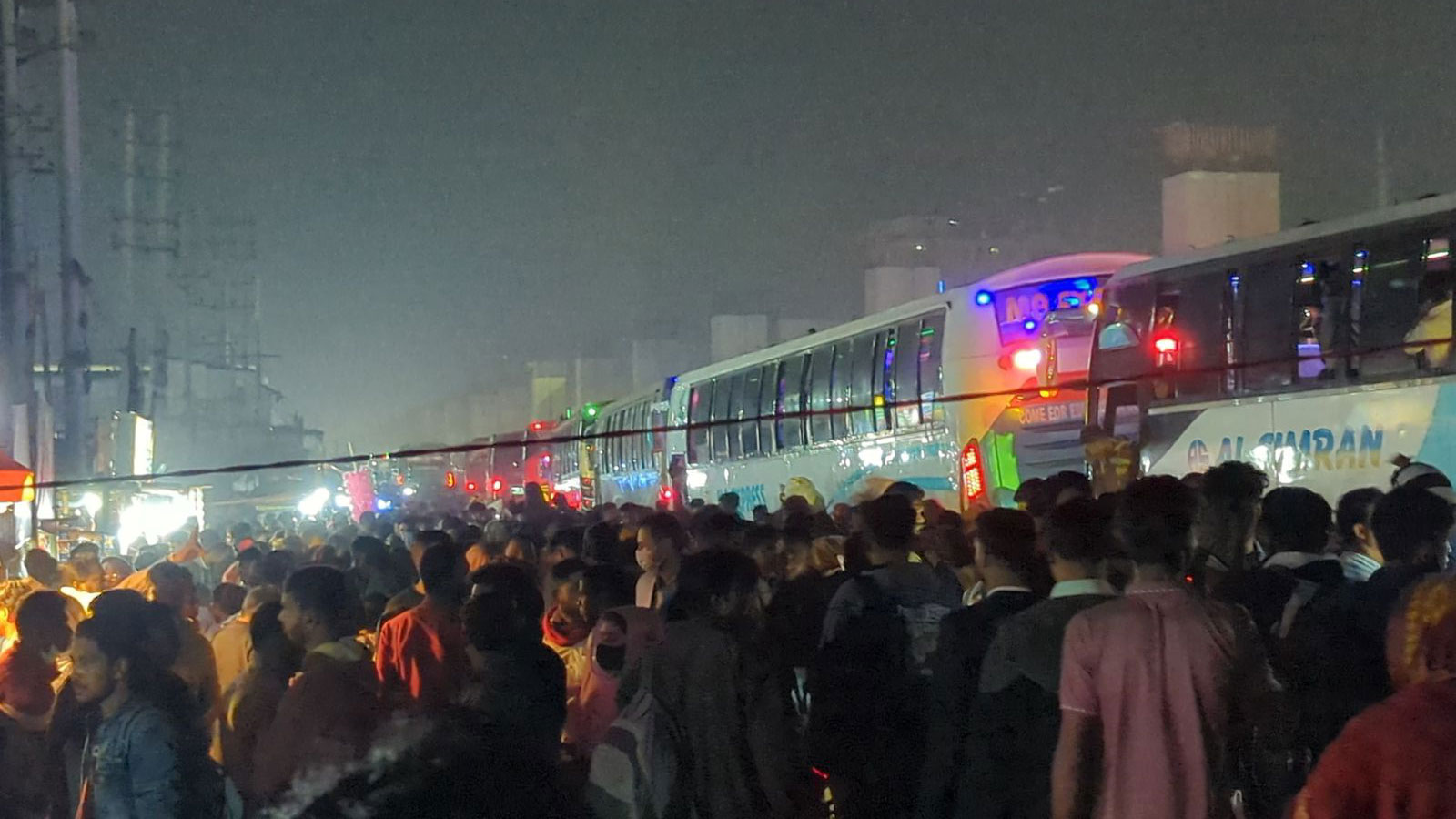 আছে ভোগান্তির অভিযোগও