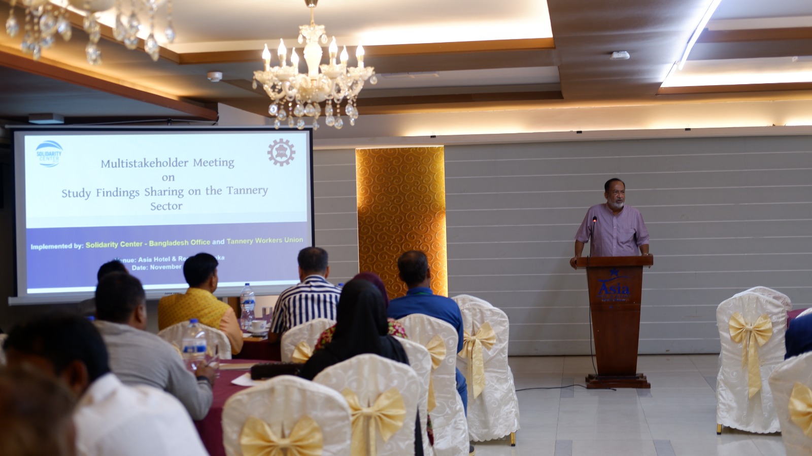 সাভারে ট্যানারি শ্রমিকদের ৭৭ শতাংশের বেতন ন্যূনতম মজুরির নিচে