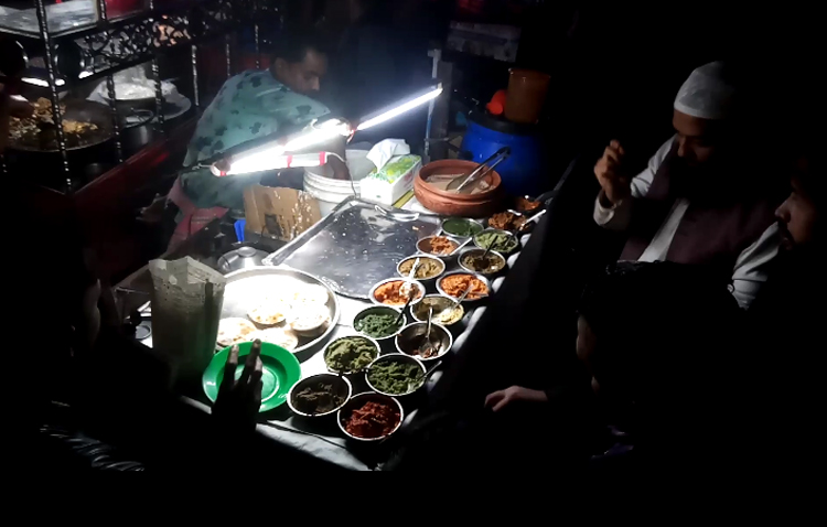 ‘পিঠা’ শব্দটি কোথা থেকে এল