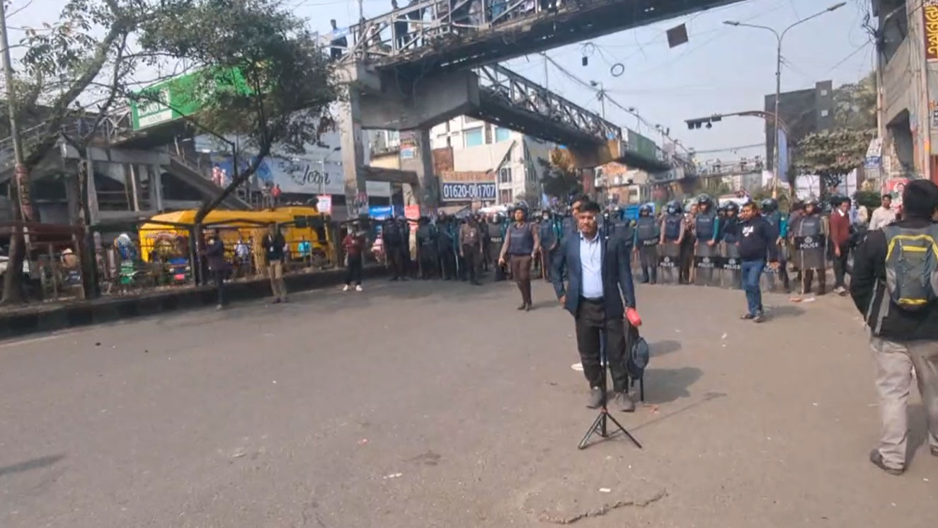 ঢাকা কলেজ ও আইডিয়াল কলেজ শিক্ষার্থীদের মধ্যে আবারও সংঘর্ষ