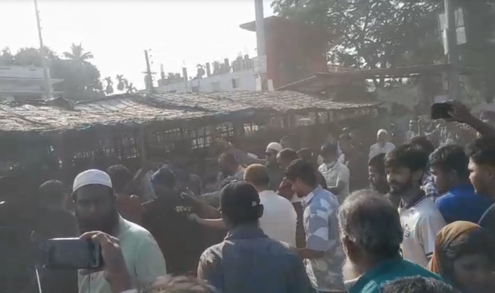 আবুল সরকারের গ্রেপ্তার, ‘হাসিনার ভূত’ এবং মব জাস্টিস