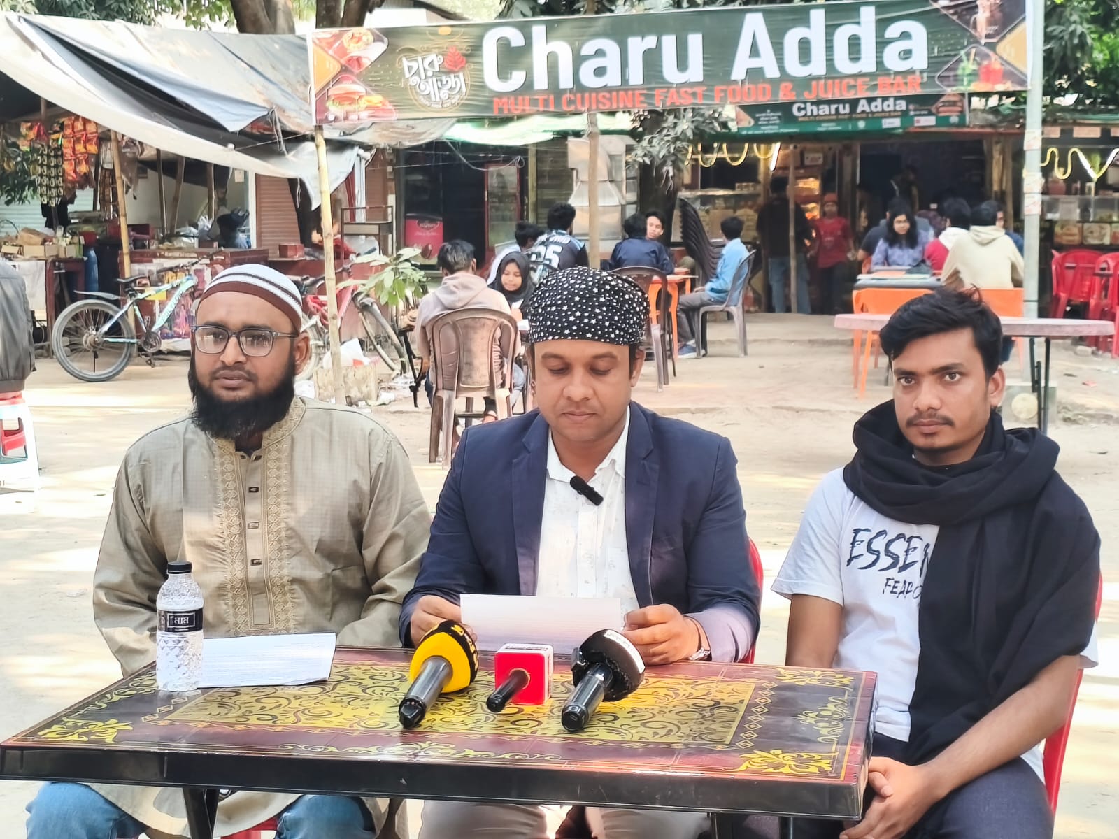 রাবির দ্বাদশ সমাবর্তন নিয়ে অসন্তোষ, এবার ঢাকায় মানববন্ধন