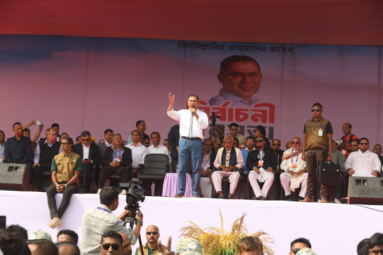 তারেকের জবাবদিহি-বার্তা কি ভোটারদের আস্থা বাড়াচ্ছে, মাঠে যা শোনা গেল