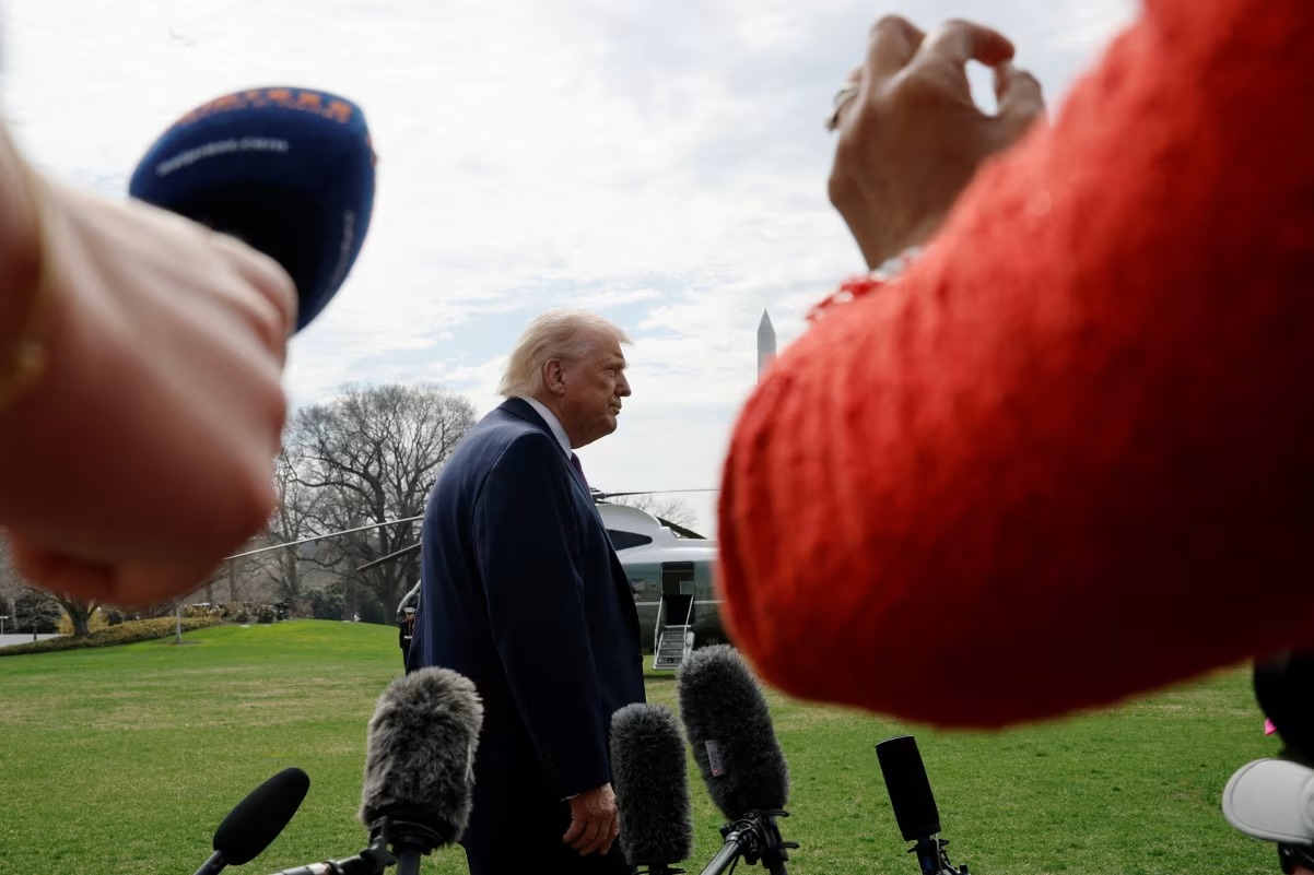 যে সাত কারণে ইরান যুদ্ধে এখনো জয় পায়নি ট্রাম্প