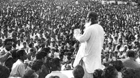 মাওলানা ভাসানী ৯০ বছর বয়সে লংমার্চ শুরু করেছিলেন। ছবি: সংগৃহীত
